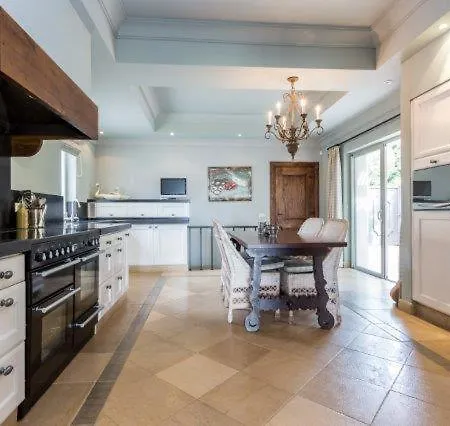 Carvoeiro Sleeps 8 With Pool Air Con And Wifi Villa Carvoeiro (Lagoa)