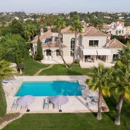 Carvoeiro Sleeps 8 With Pool Air Con And Wifi Villa Carvoeiro (Lagoa)